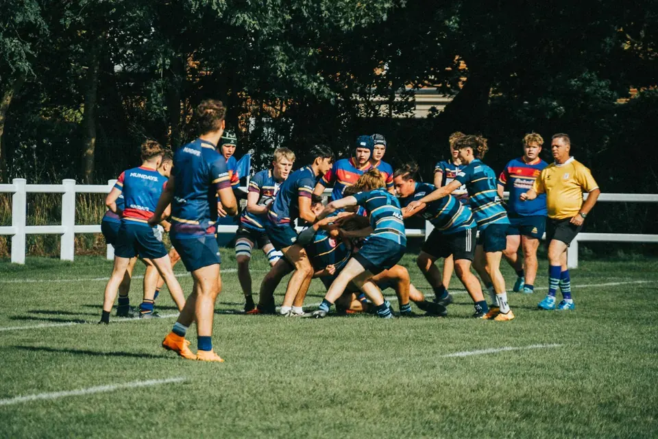 Contested Mark Body Work and Positioning: A Troubleshooting Guide for Australian Rules Football